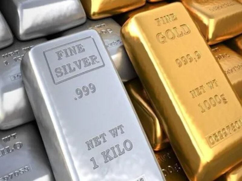 Gold Falls Below ₹96K on MCX; Silver Prices Dip