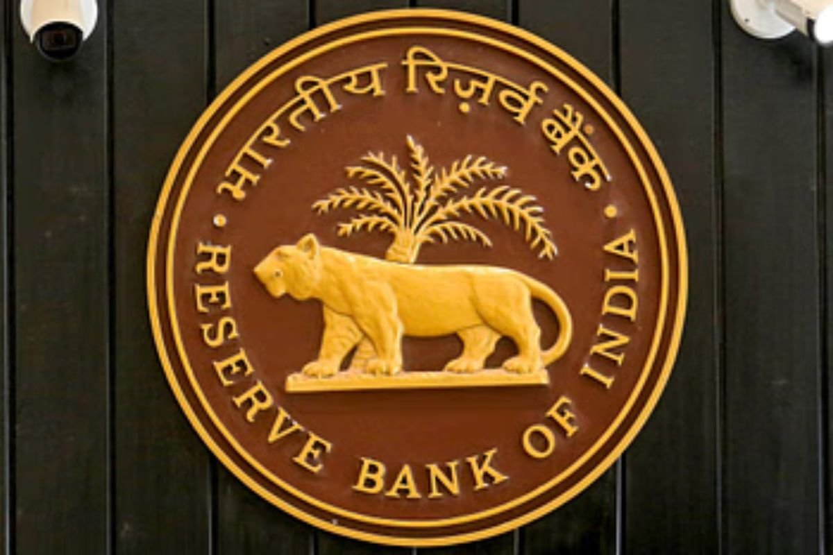 RBI Fines ICICI, Axis, 3 Other Key Banks Over Lack Of Compliances
